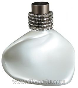 Lulu Castagnette Lady In White